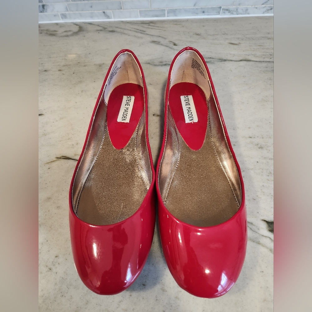 Steve Madden Red Patent Leather Ballet Flats 9.5